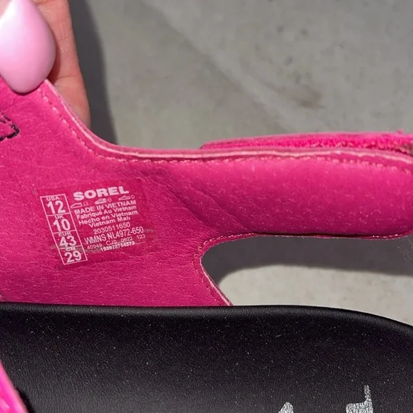 Sorel Sandals - Picture 6 of 7